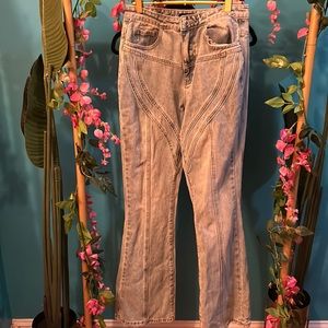 Vintage wash seam detail